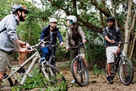 Bien choisir son VTT pour des sorties tout-terrain r&eacute;ussies